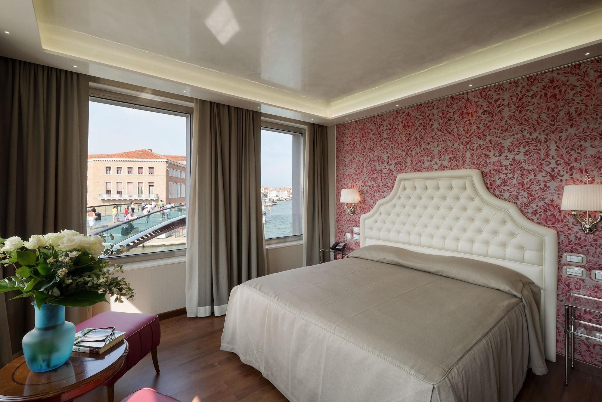 Hotel Santa Chiara Venice Exterior photo