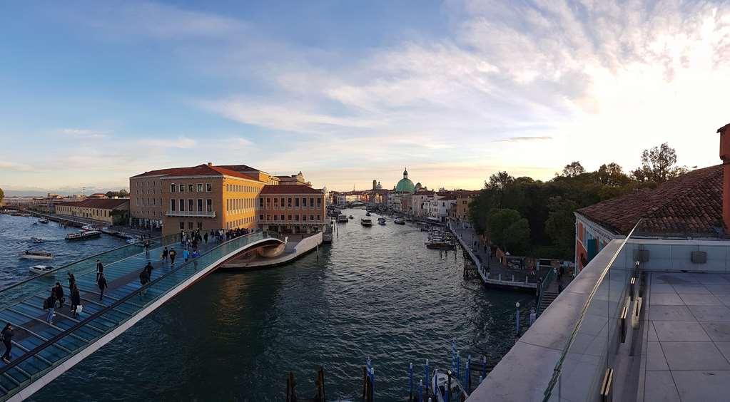Hotel Santa Chiara Venice Exterior photo